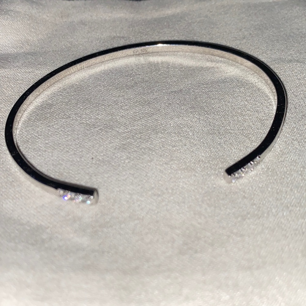 Rocksbox sterling silver 3 cz cuff
